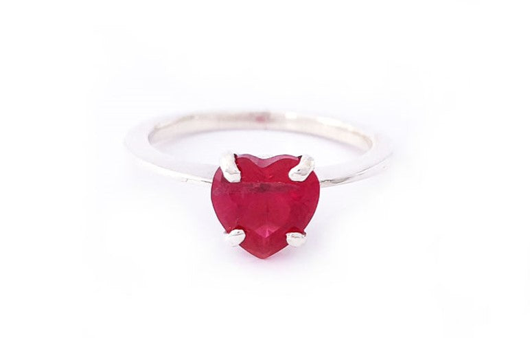 SOLITAIRE RED HEART RING